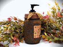 Load image into Gallery viewer, Mason Jar Hand Soap Dispenser, Black Crow and Sunflowers Primitive Label, Grubby Mason Jar w/Soap Pump, Country Primitive Bathroom Decor