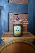 Load image into Gallery viewer, Primitive Americana Crows and Bee Skep Folk Art Label and Hand Soap Dispenser, Grubby Mason Jar with Soap Pump, Country Bathroom Decor