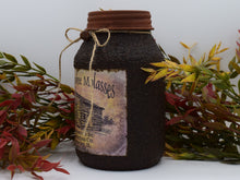 Load image into Gallery viewer, Grubby Coated Mason Jar &quot;Ole Yankee Molasses&quot; Pantry Label - Rustic Style, Farmhouse Kitchen Decor, Country Primitive Decor, Kitchen Storage